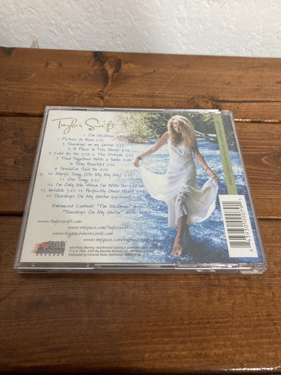 TAYLOR SWIFT Taylor Swift CD with 15 Songs 2008 Big Machine