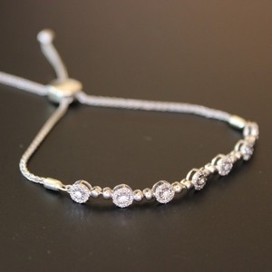 White Gold Real Natural Fiery Diamond Cluster Bolo Bracelet Adjustable 7.50G