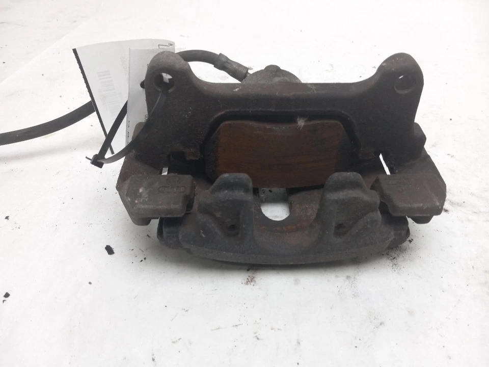 Pinza de conductor delantera para VOLKSWAGEN CC 2005 - 2018 OEM Foto 2 de 4