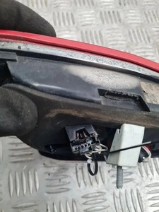 MERCEDES-BENZ E W212 Heckklappenleuchte links A2129060358 2012 33296293
