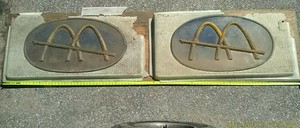 2-1960s-McDonalds-STOREFRONT-SIGNS-Golden-Arch-American-Signage-46-034-x3-034-x23-034-RARE