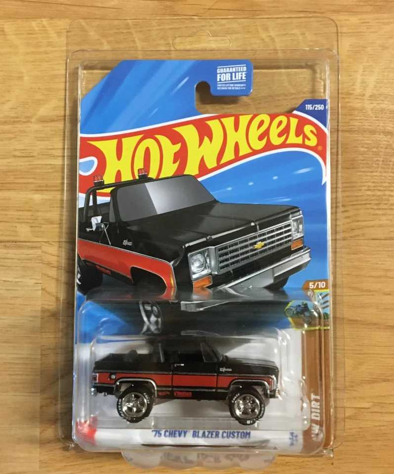 Hot Wheels 5/10 '75 Chevy Blazer Custom CUSTOM Super Real Riders Wheel Swap - Image 2 of 4