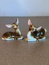 Vintage Tiny Deer Fawns Sitting Salt & Pepper Shakers Kitsch