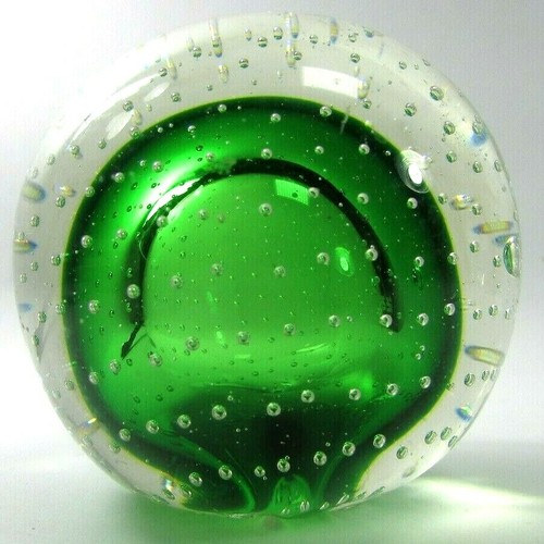 VTG Clear Bubble Emerald Green Center Paperweight Art Glass Murano Style Sphere - Picture 4 of 7