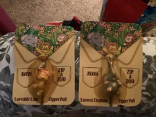 Vtg Avon Zip A Zoo Lovable Lion Zipper & Earnest Elephant Pull Charm 1983 NOS