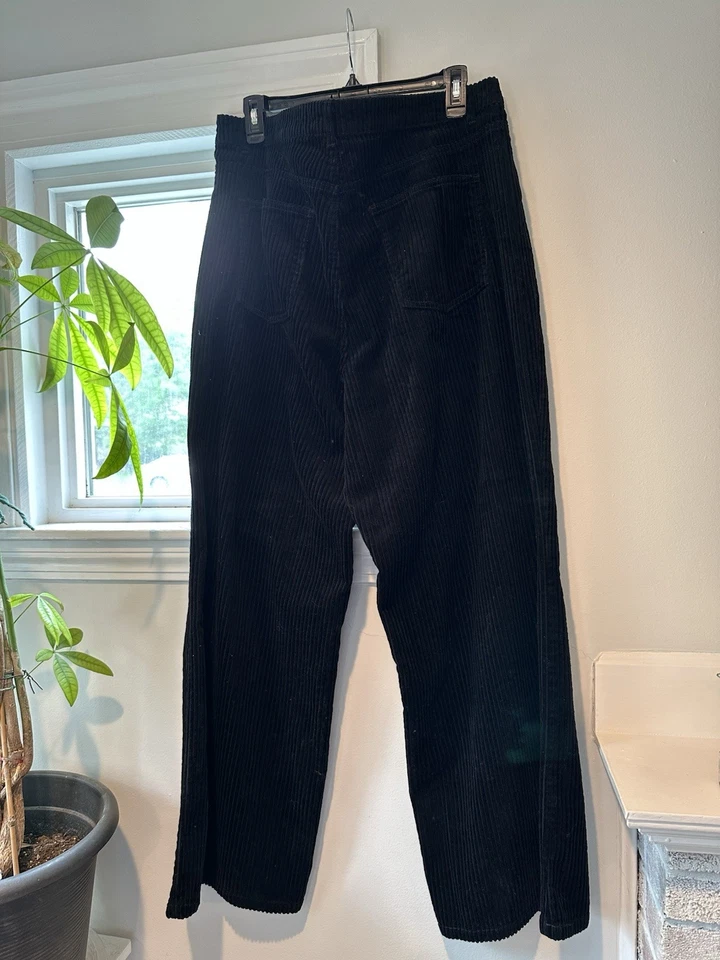 Vero Moda Black Wide Soft Corduroy pants Us48/32 - Image 4 of 4