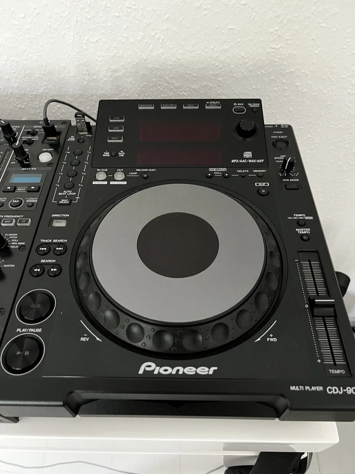 Pioneer CDJ 900, 2 Stück, Wie Neu - Bild 3 von 4