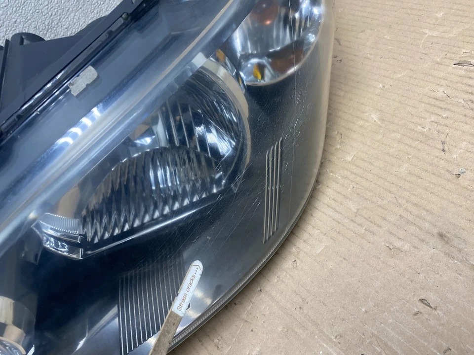 2004年至2006年马自达MPV前左驾驶员侧车头灯U2598 DW — 第 4/4 张图片