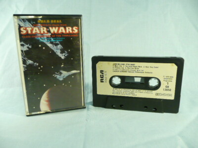 JOHN WILLIAMS MUSIC FROM STAR WARS & CLOSE ENCOUNTERS AUDIO CASSETTE - TESTED