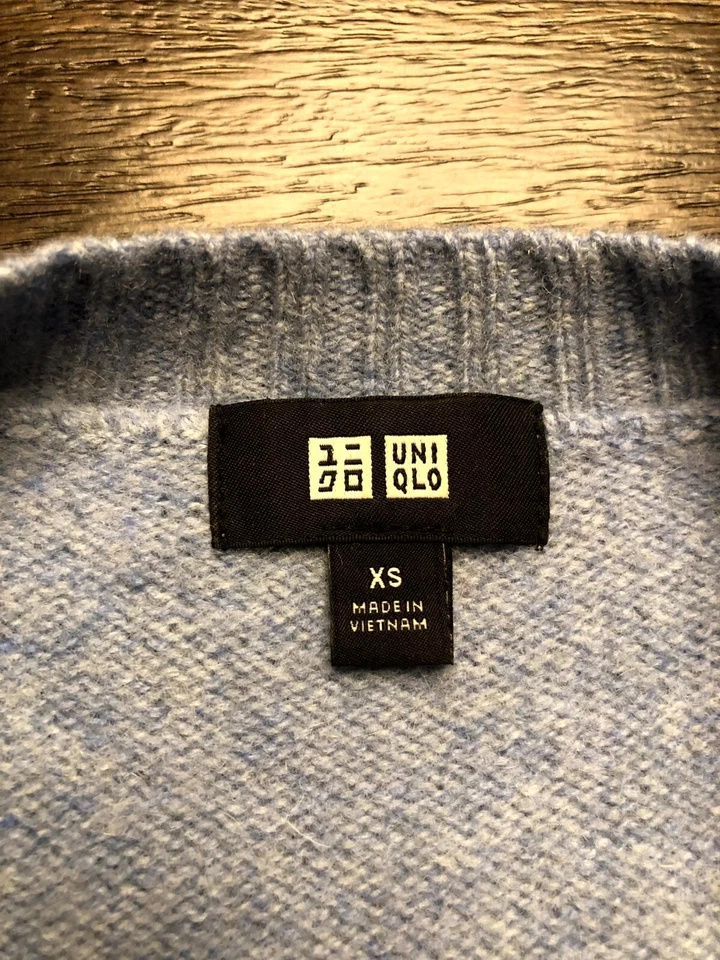 Uniqlo Womens Baby Blue 100% Wool Long Sleeve Cozy Crew Neck Sweater Size XS - Image 3 of 4