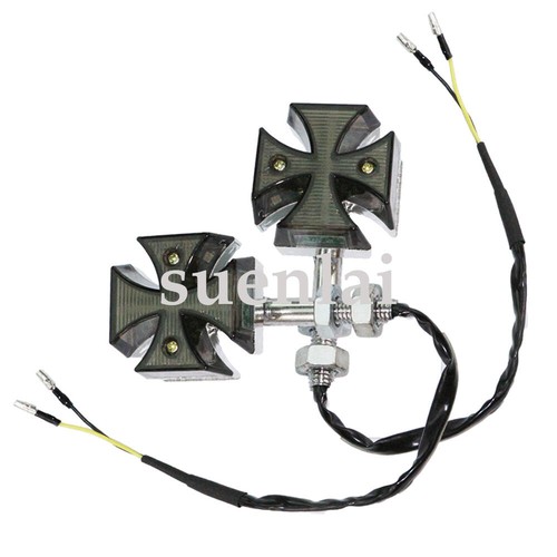 Motorcycle Universal 2"Mini Maltese Cross Chopper Turn Signal Blinker Indicator - Foto 3 di 8