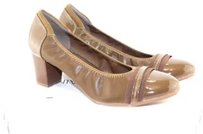 Monroe & Main womens comfort dress pump size 8.5 M Brown faux leather NEW