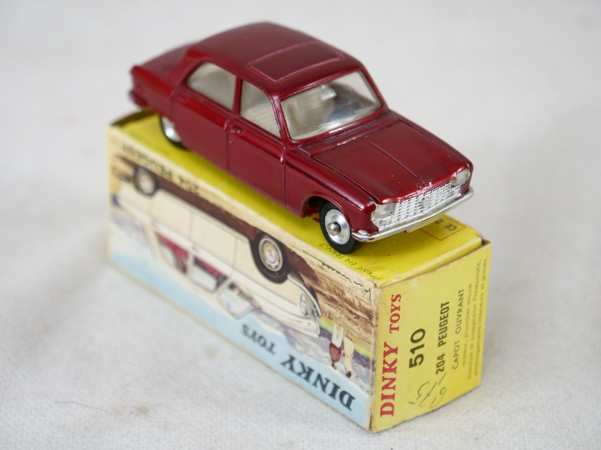 Dinky Toys F N°510 Peugeot 204 1/43 IN Box With Tab Jobber