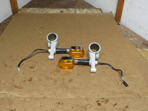 Royal Enfield INT 650 Front Turn Signals and mounts