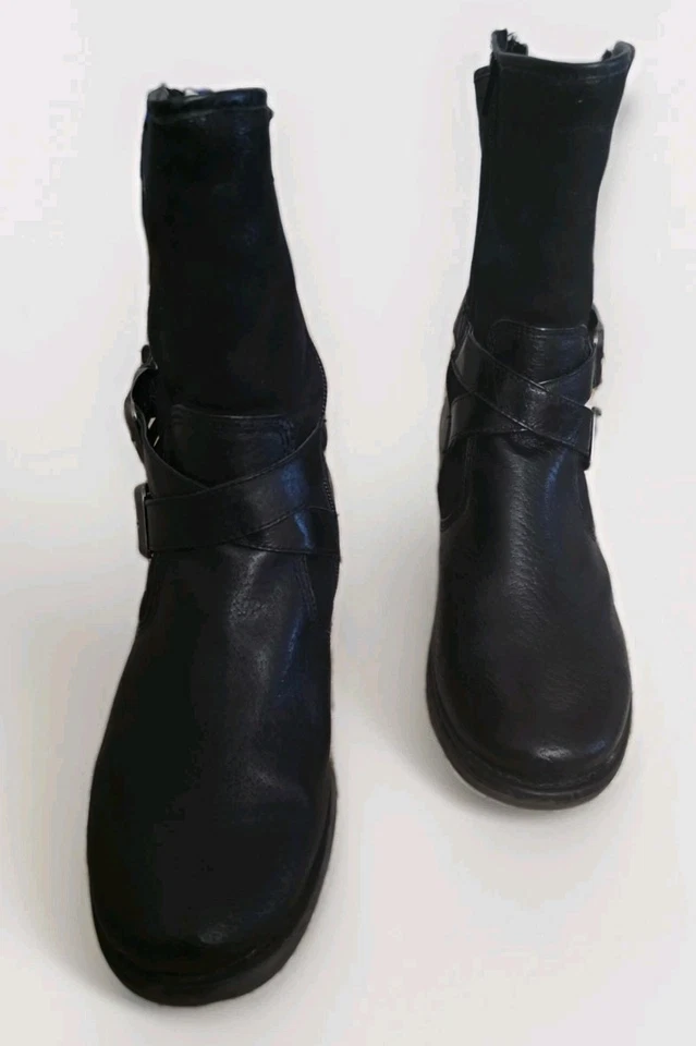 Botas de Moto Baretraps para Mujer 9M Negras Sabella Hebilla Correa Cremallera Lateral Cuero Foto 2 de 4
