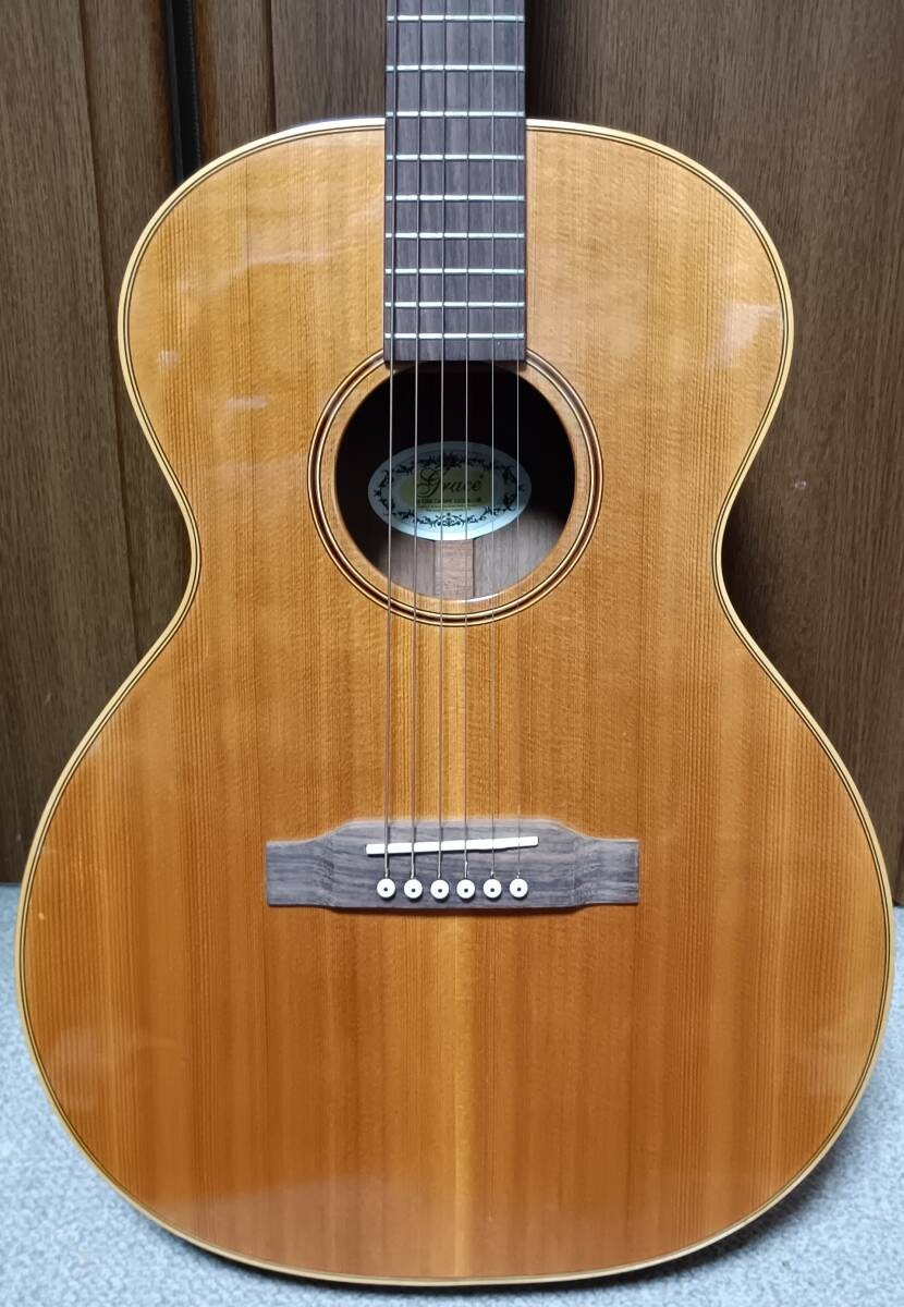 Acoustic Guitar Grace by Gilet Guitars OO-14SR New South