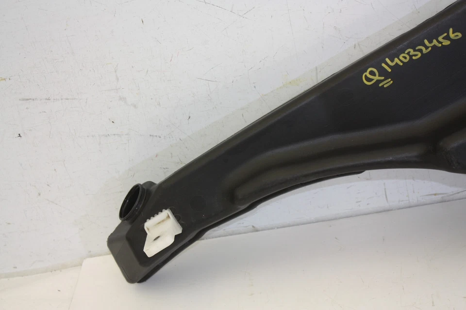 Audi Q3 Front Washer Fluid Reservoir Tank 83A955449A Genuine - Image 4 of 4