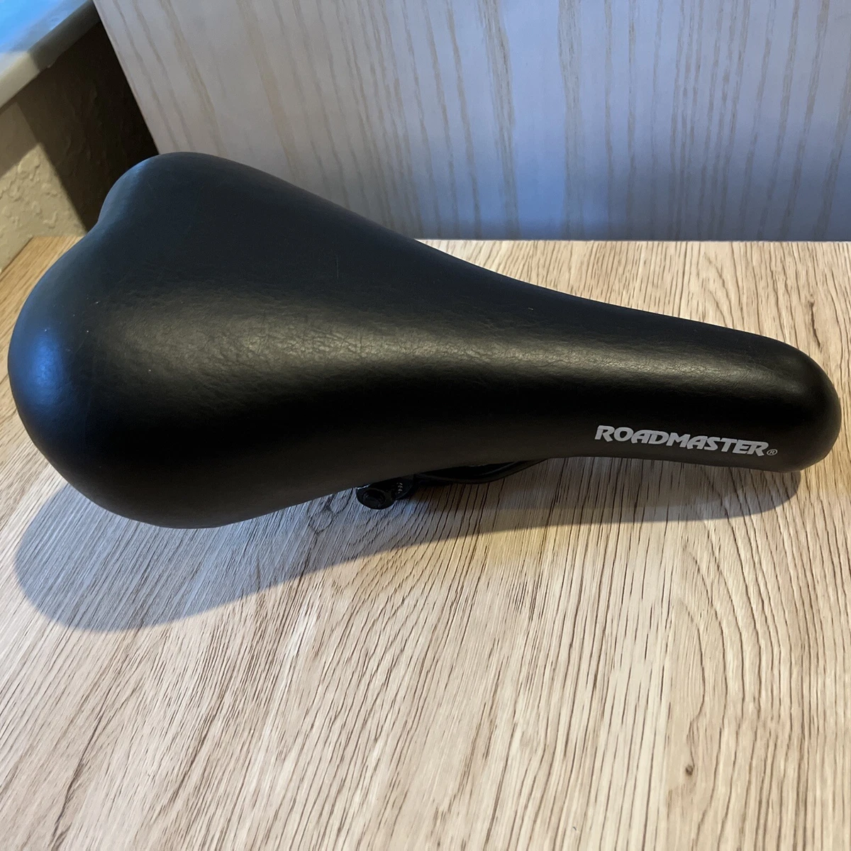 Roadmaster bike seat deals