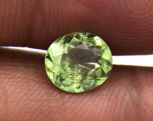 Natürlicher Rutil Peridot 1,70 Karat aus Pakistan Edelstein - Bild 12 von 14