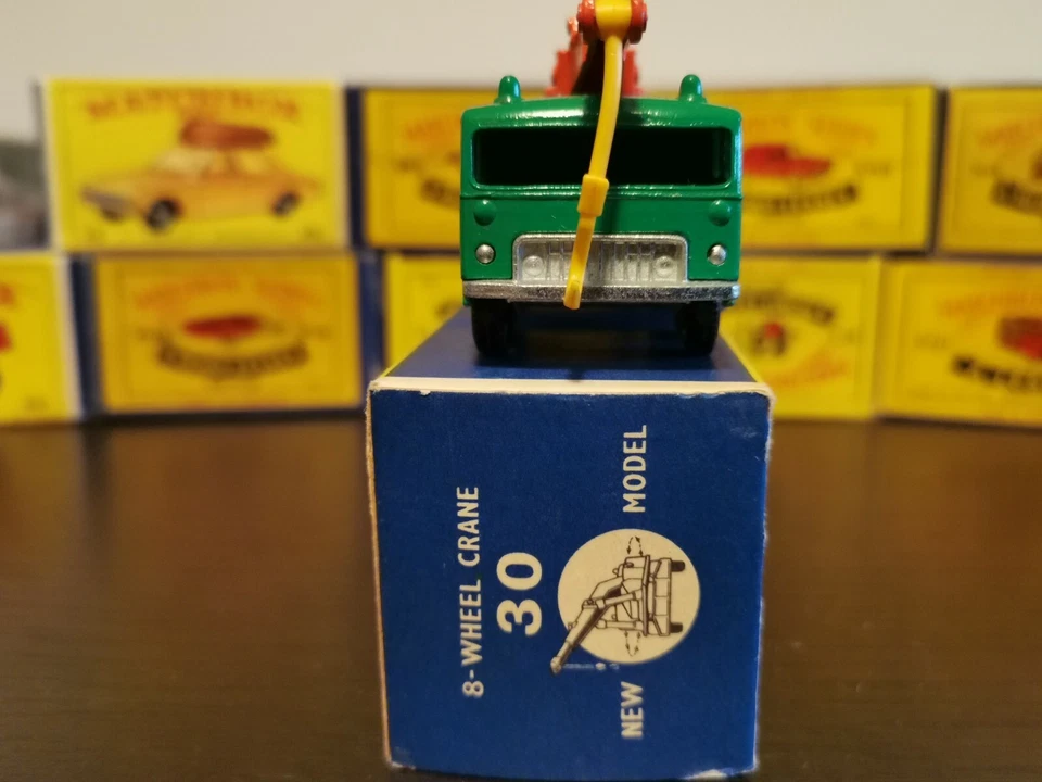 MATCHBOX 30 8-WHEEL CRANE  - Immagine 2 di 4