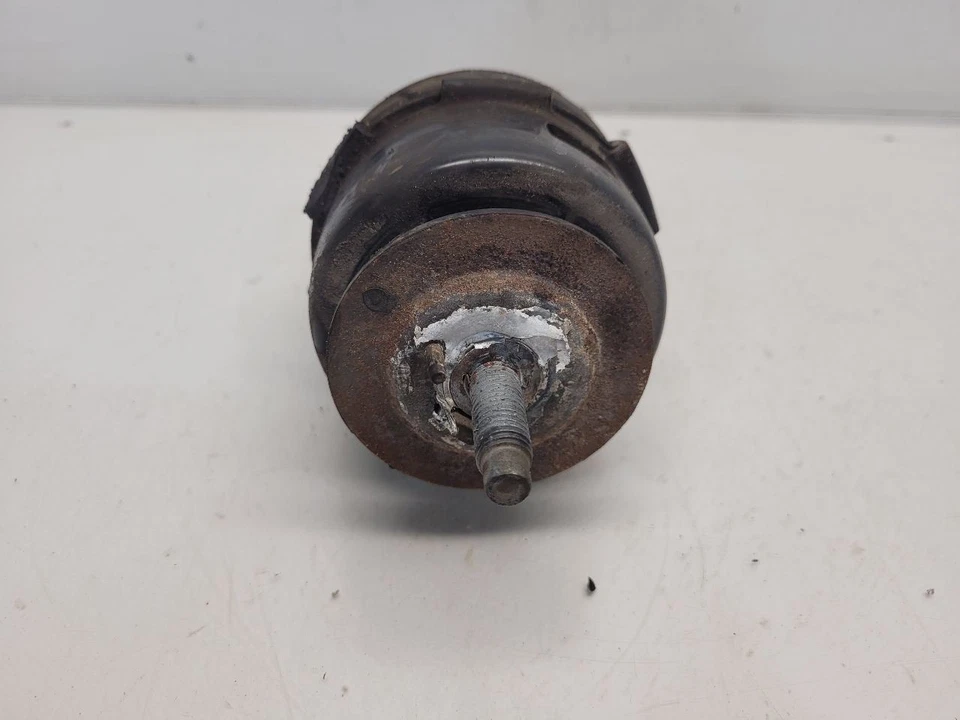 Chevrolet Impala 2012 (3,6 L/AT) pasajero trasero derecho montaje del motor 20825883 Foto 4 de 4