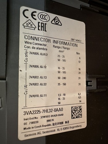 Siemens 3VA2225-7HL32-0AA0 Disyuntor - Imagen 3 de 4