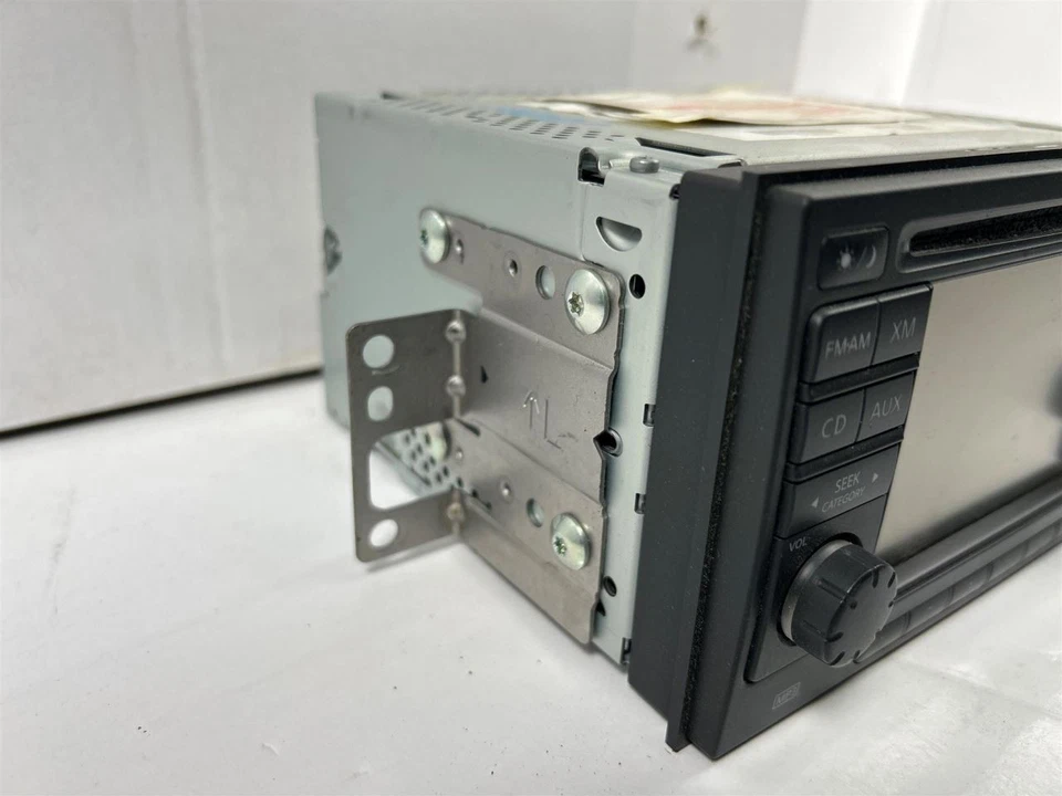 2013-2014 Nissan NV1500 радиоприемник AM-FM-стерео-CD PN-25915ZT56A OEM - Изображение 4 из 4