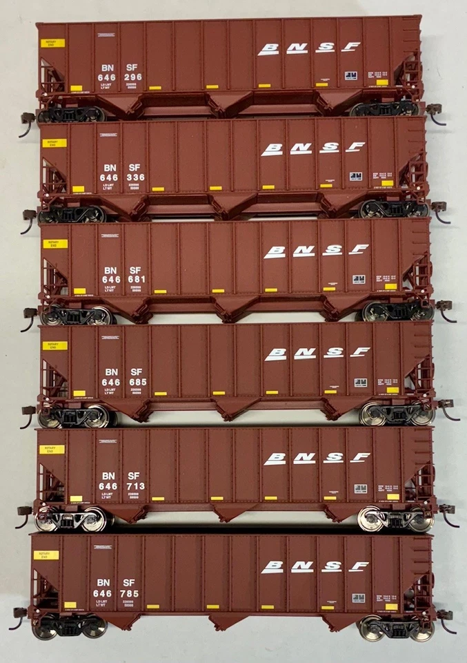Funil de carvão Walthers 932-7875 HO BNSF Burlington Northern Santa Fe 3 baías pacote com 6 - Imagem 2 de 4