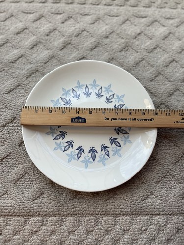 1- Blue Fleur de Lis Dinner Plate – Homer Laughlin? - Picture 6 of 7