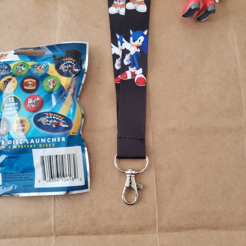 SONIC The HEDGEHOG FIG Super CLIP CHARMS Mini Walker LANYARD Disc Launcher LOT - Picture 21 of 24