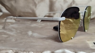 Quay Rebelle Bright White Frame/Rose Flash Lenses Aviator  display picture 1