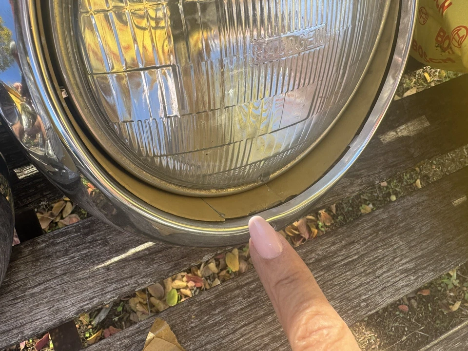 Porsche 911 Bosch Lights AB 1971 - Image 3 of 4