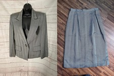Set of 2 A.S.L. Kasper Women  s Black / Gray Suit Size 8: Suit Jacket and Skirt