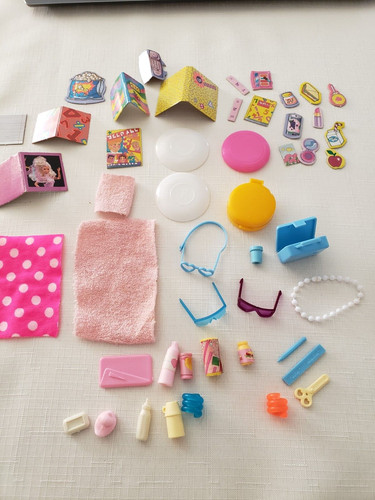 Barbie Accessories~ Lot CARBOARD ITEMS, FRISBEE, BLANKETS, GLASSES, PLATES,ETC