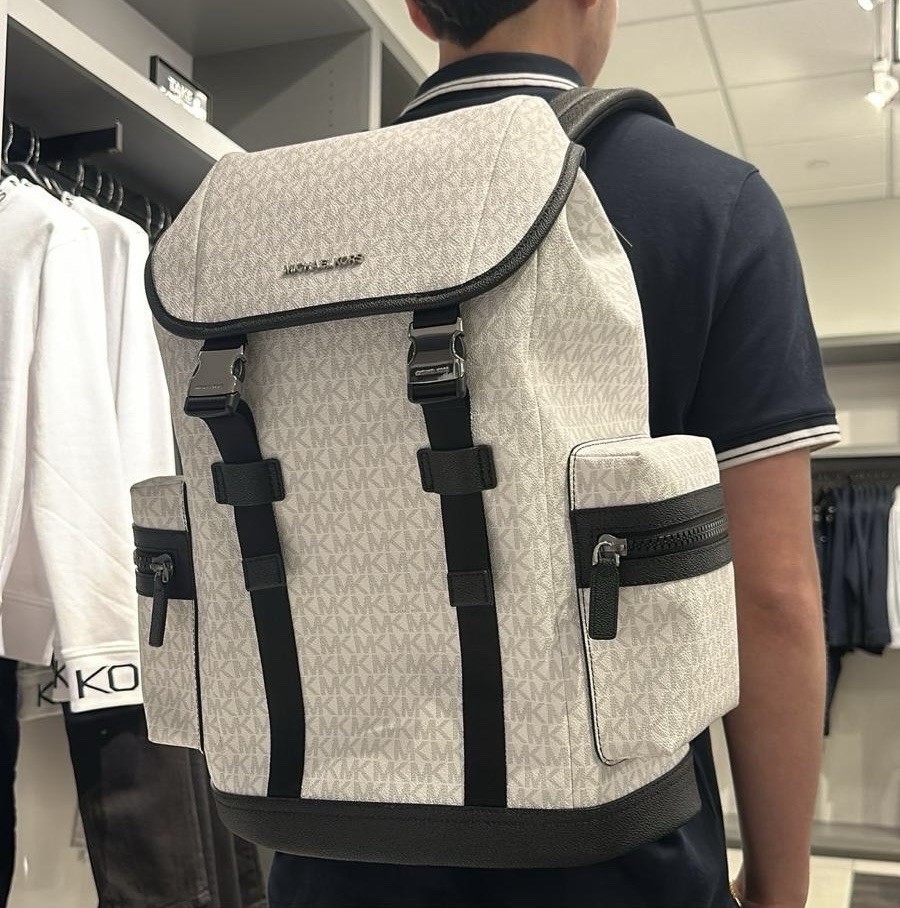 MICHAEL KORS COOPER LARGE MK SIGNATURE BACKPACK IN BRIGHT  display picture 2