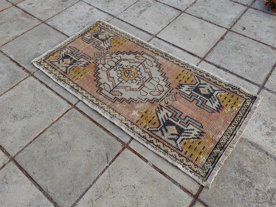 Turkish Antique rug Bohemian Area rug Oushak rug Vintage Rug Handmade Wool rug - Image 3 of 4