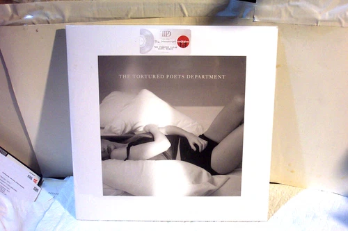 TAYLOR SWIFT 2 LP “The Tortured Poets Department” on Phantom Clear Vinyl SEALED