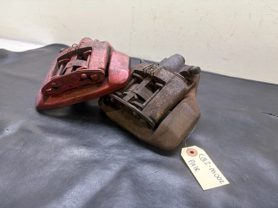 Pinzas de freno traseras Porsche 944  Foto 3 de 4