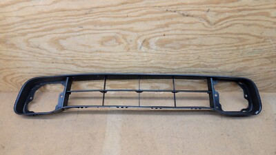 2017 2018 2019 NISSAN TITAN FRONT BUMPER LOWER GRILLE 62254EZ40E