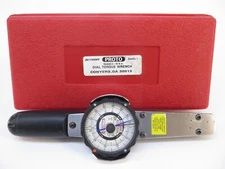 PROTO J6113NMF Dial Torque Wrench, 3/8" Drive, 10-50 ft-lbs, 14-70 Nm W/ Case