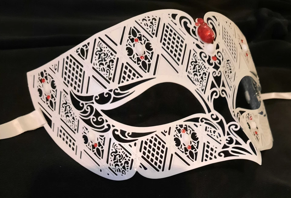 White Red Men Laser Cut Diamond Design Masquerade Metal Mask - Image 2 of 3
