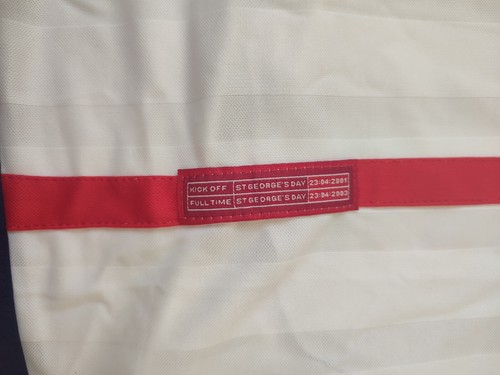 England Official Home Football Shirt 2001-2003 - Umbro Size XL - NEW With Tags - Picture 3 of 7