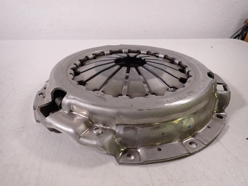 LuK 16-116 Transmission Clutch Kit for Toyota Tundra Tacoma 06-14 Foto 3 de 4