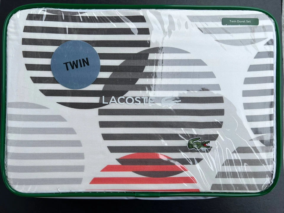 NUEVO CON ETIQUETAS $250 Juego de edredón Lacoste Odaiba Twin (68"x88") 100 % algodón blanco/coral/gris Foto 2 de 4