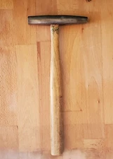 Vintage VAUGN & BUSHNELL Large Head Tack Hammer
