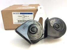 2014-2017 Ford Fiesta Dual High Low Note Electric Horn with Bracket new OEM