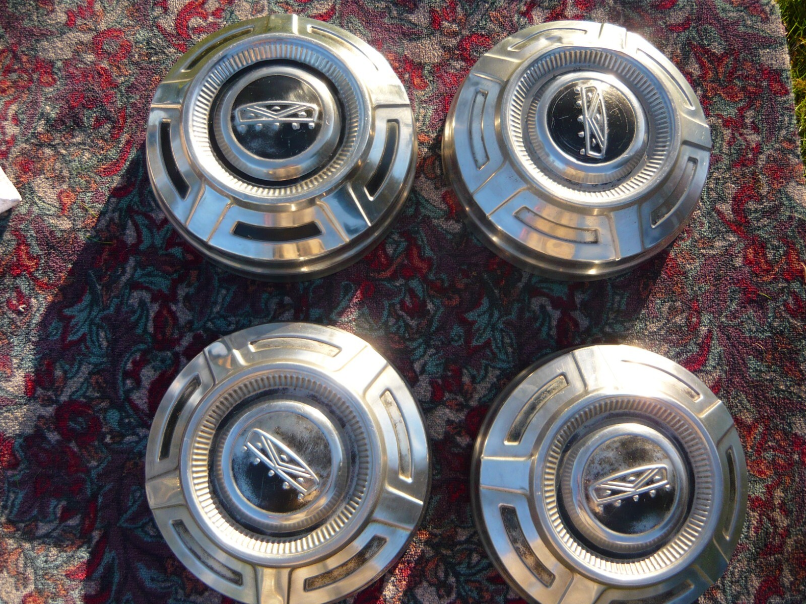 Vintage 1967 1977 Ford F250 F350 Pickup Truck Hub Caps Wheel Covers