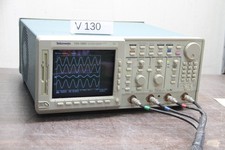 TEKTRONIX TDS 580C DIGITAL OSCILLOSCOPE 4x1GHz Opt. 1F + 1M - 4Gs/s # V130