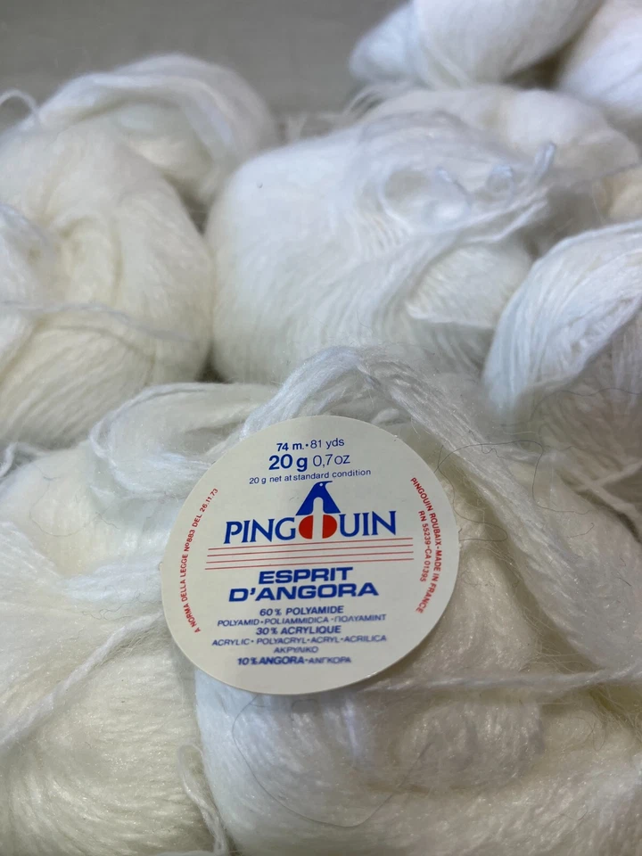 Hilo Pinguin Esprit D'Angora | 20Grea | 81Yds ea | Color: blanco total 13 madejas Foto 2 de 2