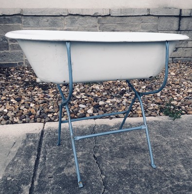 metal baby bathtub